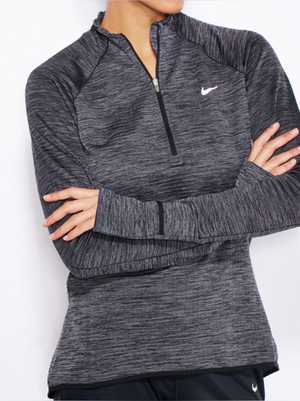 Nike Therma-FIT Sphere Element 1/2-Zip Long Sleeve Pullover. Small